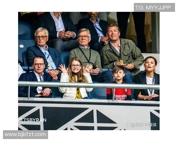 足球传奇落幕:回顾球星退役的辉煌时刻与未来之路